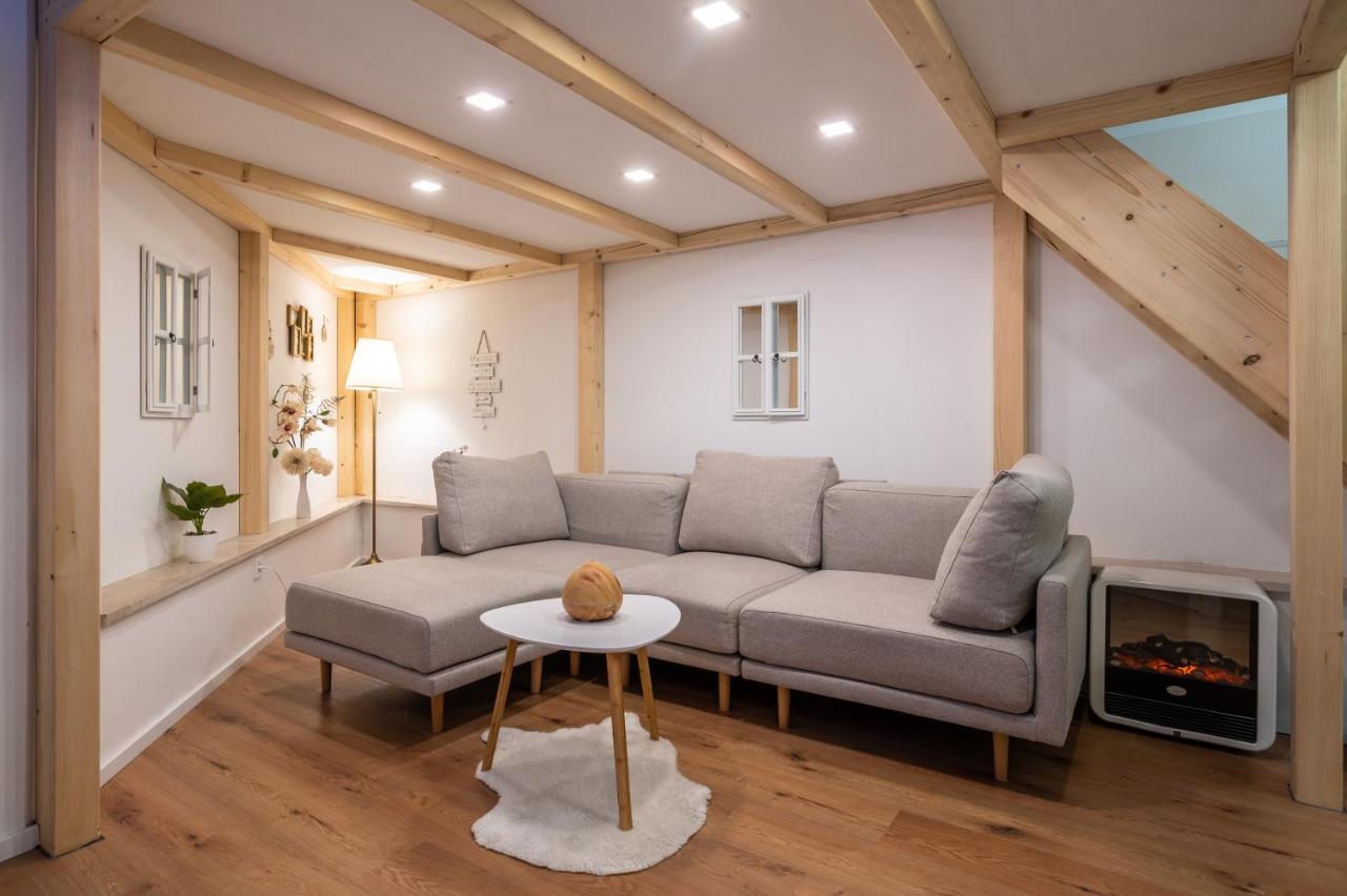 Studio Apartment Lion Portorose Экстерьер фото