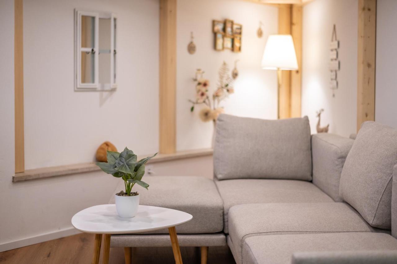 Studio Apartment Lion Portorose Экстерьер фото