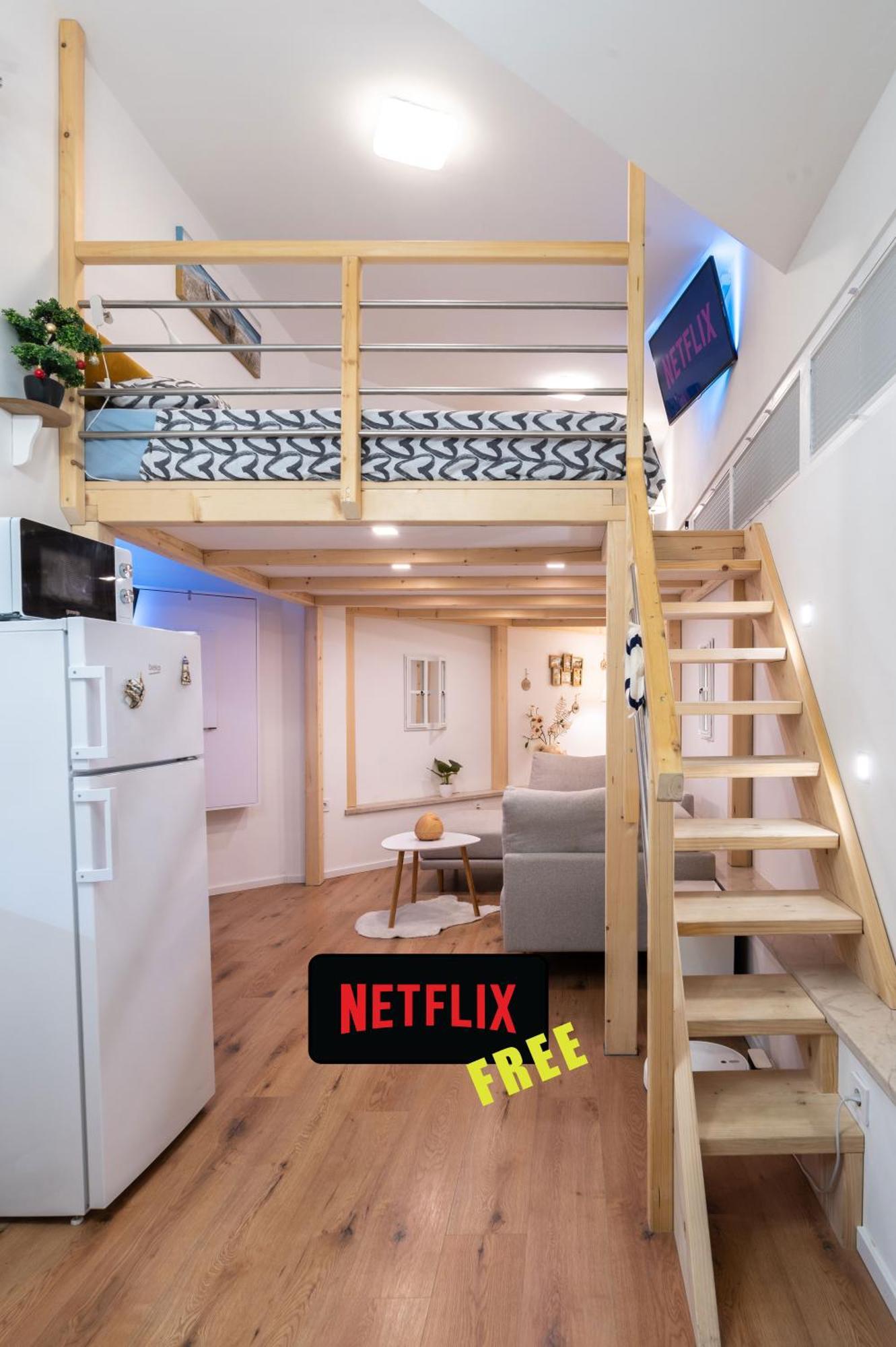 Studio Apartment Lion Portorose Экстерьер фото